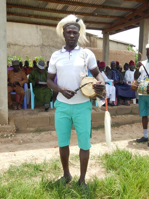 le tappeur de tambourin.